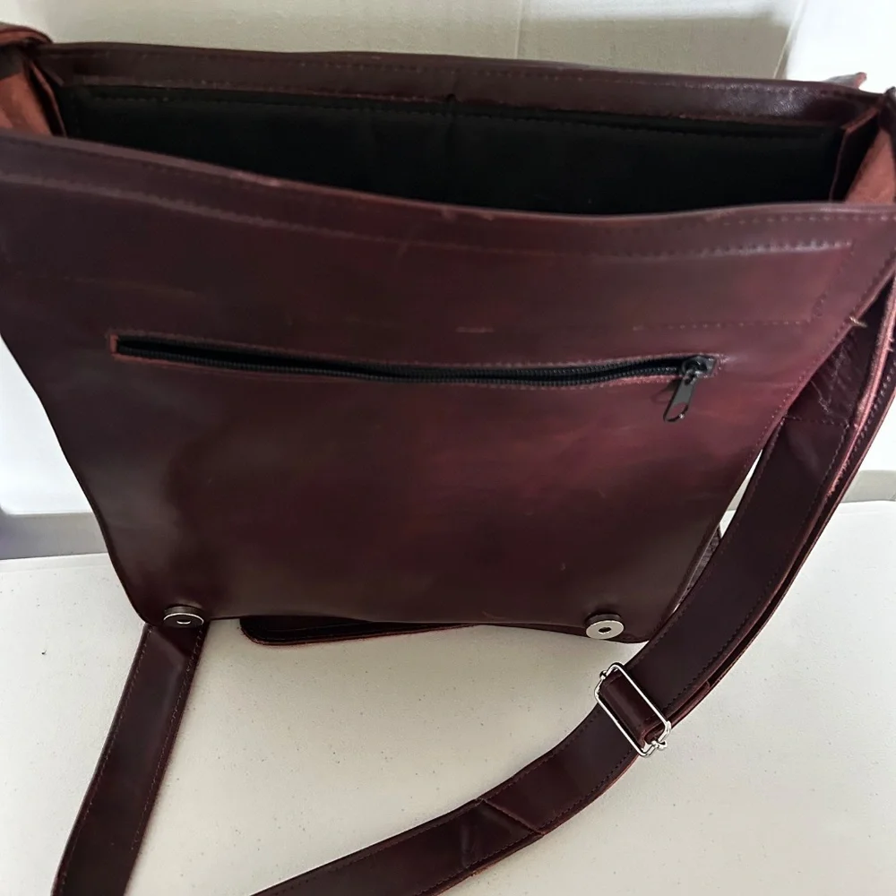Burgundy Leather Messenger Bag - Unisex